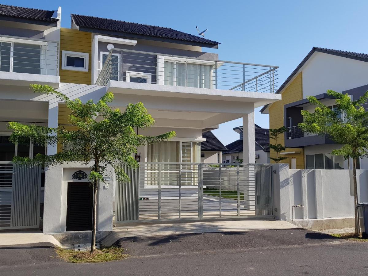 Selendang In Krubong Near Std Hang Jebat, Mitc & Utem Malacca Екстер'єр фото